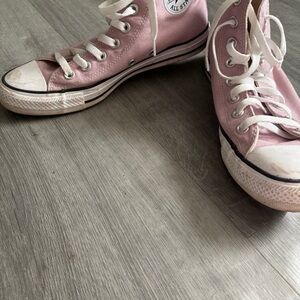 Converse Pink High-Top Sneakers Classic Canvas
